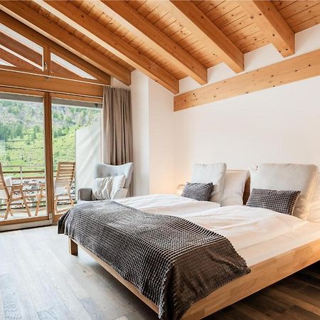 Fantastic Panoramic View Home In Zermatt Exteriör bild